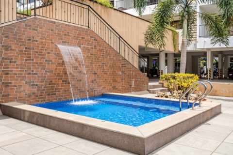 Waterfall pool